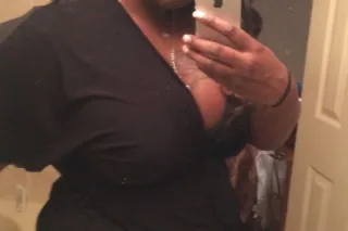 New in Town - 29 - Image 3